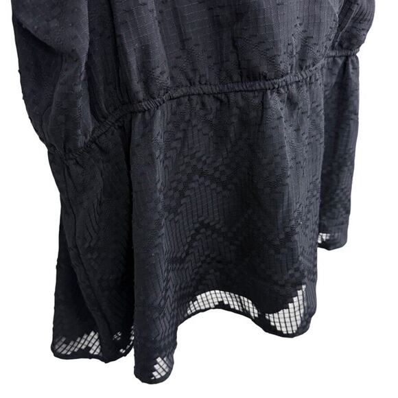 Lane Bryant Womens Black Short Sleeve Peplum Textured V-Neck Shirt Top NWT 26/28 - Picture 2 of 16